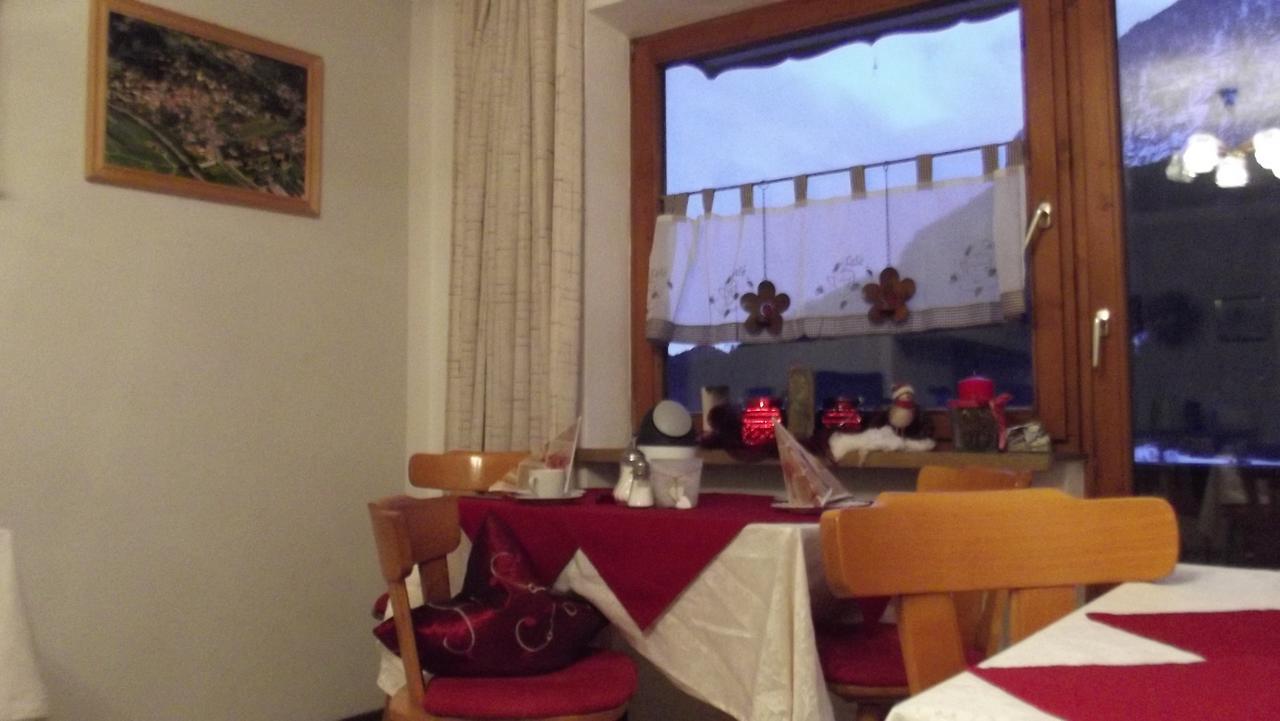 Haus Gerold Otel Oetz Dış mekan fotoğraf
